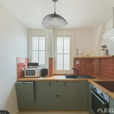 Flexliving - Whole - Abbe Groult Apartment *