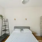 Flexliving - Whole - Abbe Groult *